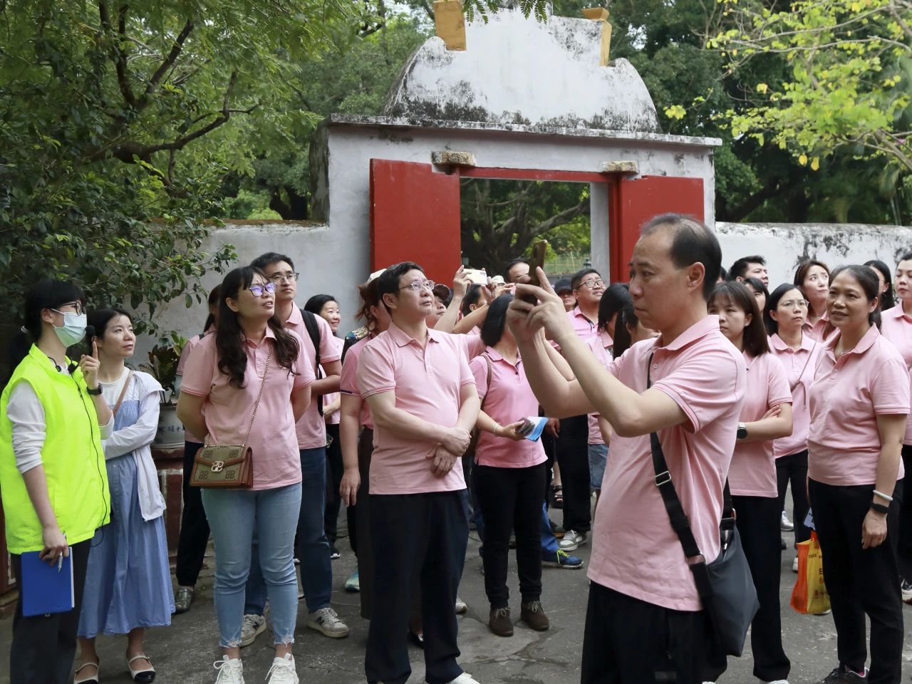 白云山G22恒峰公司工会发展“追忆红色汗青 凝聚奋进力量” 主题活动